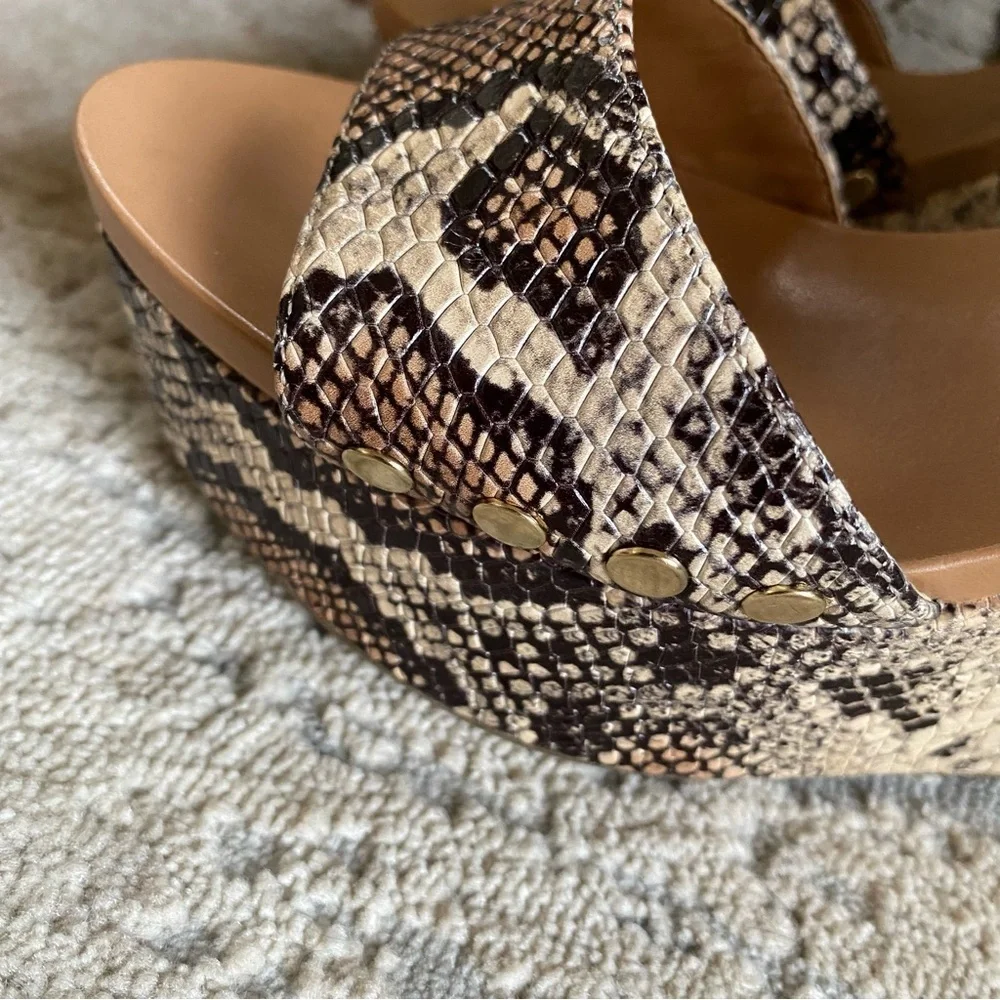 Vince Camuto Ventinda Wedge Platform Snakeskin Sandals Heels Open Toe Leather